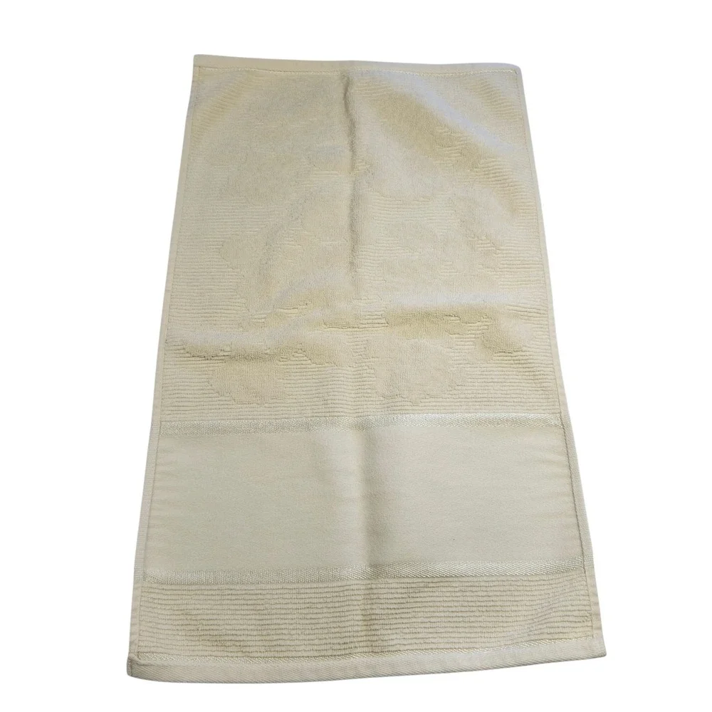 Croscill Hand & Bath Towel Set Roses Cotton Cream Grannycore Cottagecore 2 Piece
